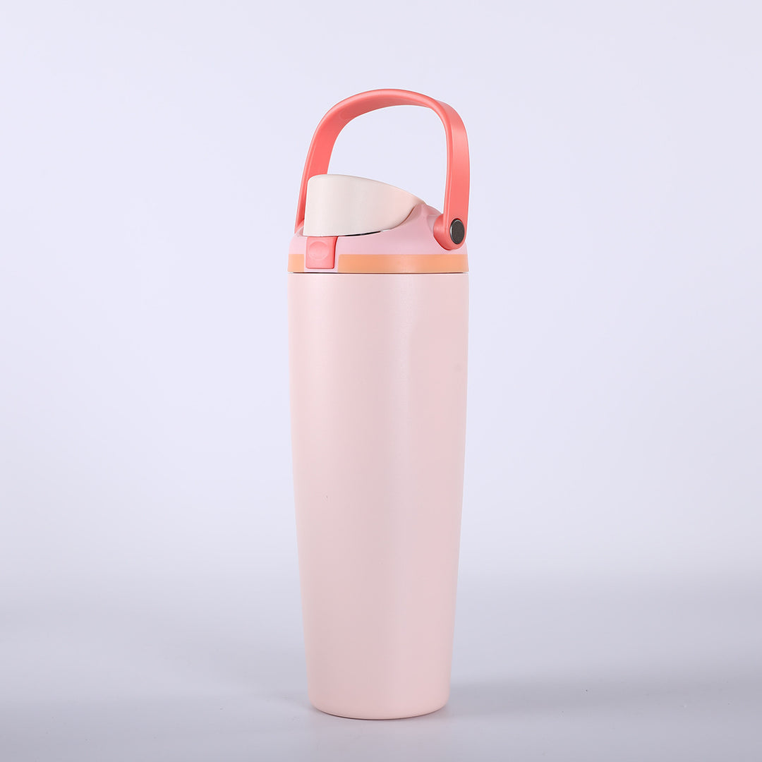 Isolierte Karnz Wasserflasche