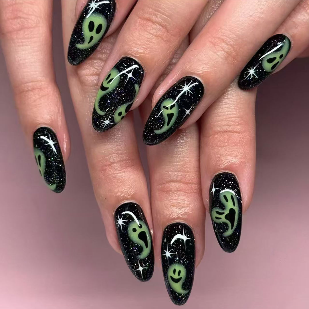 Geister-Themen Stiletto Press-On Nagelkunst Karnz