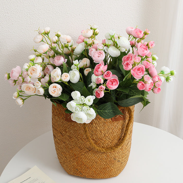 Realistische Kunstrose mit feinen Blüten und Blättern Karnz