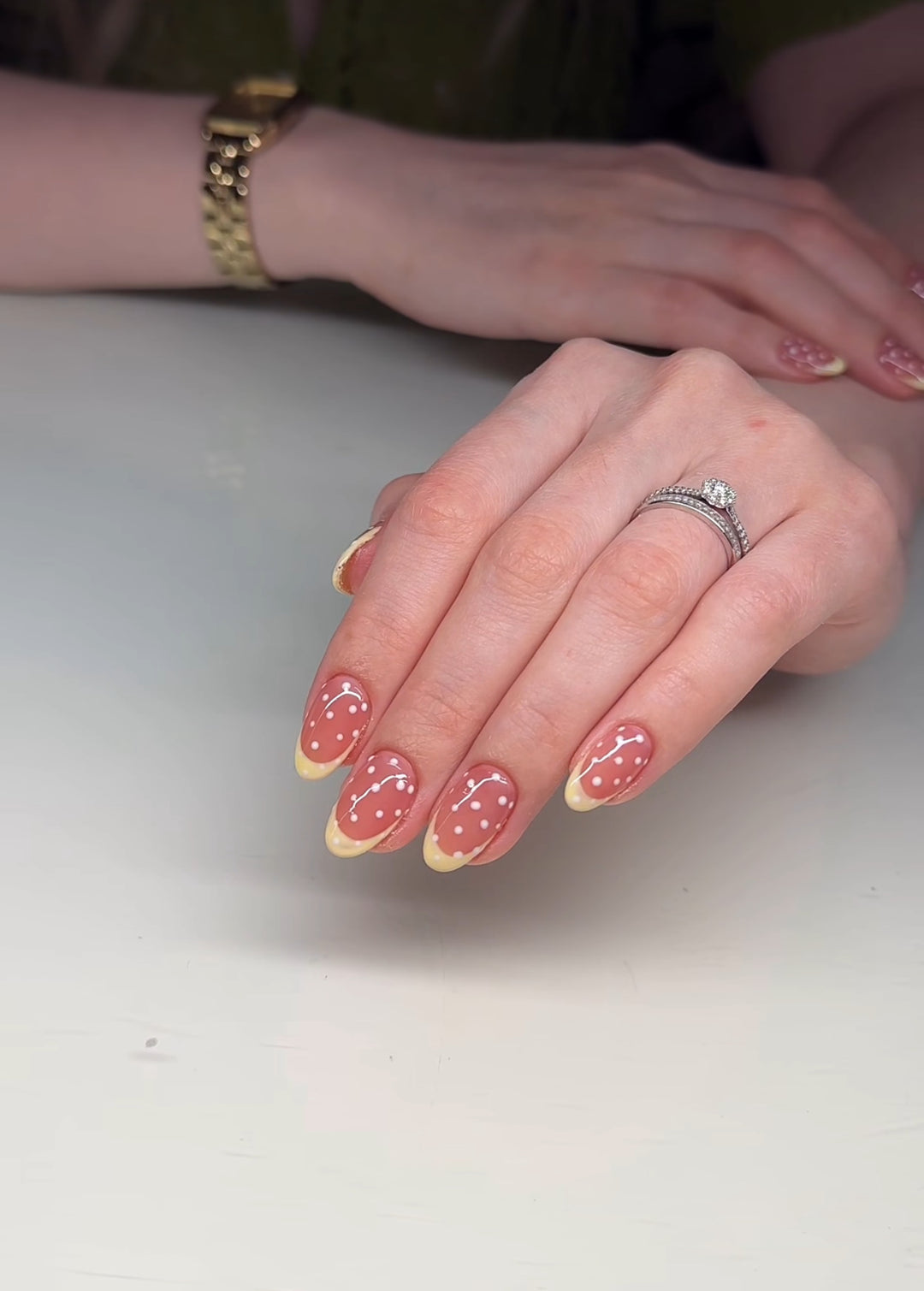 Künstlerische Gel-Nagelspitzen Karnz