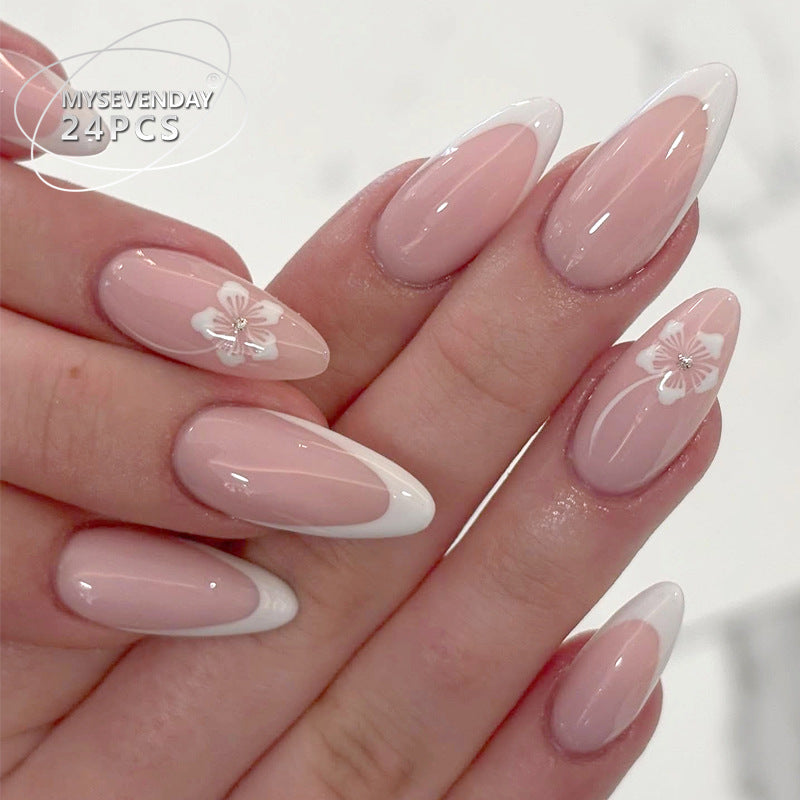 Elegantes Stiletto Press-On Nagelset mit floralem Design Karnz