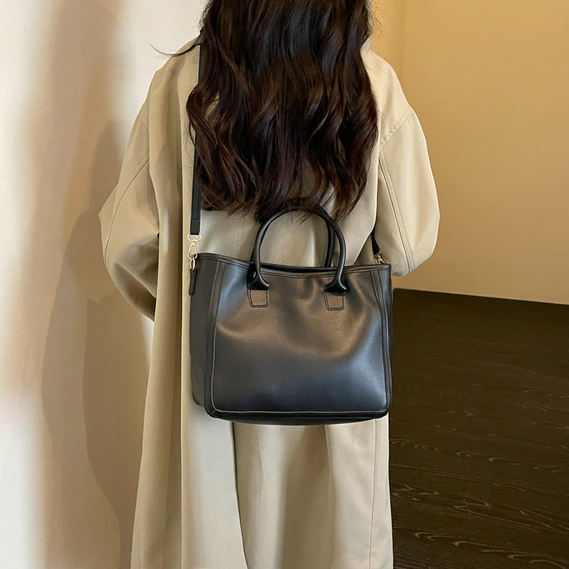 Klassische Lederhandtasche