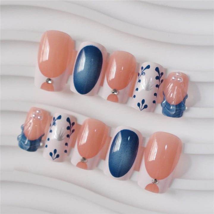 Künstlerisches dekoratives Press-On-Nagelset Karnz