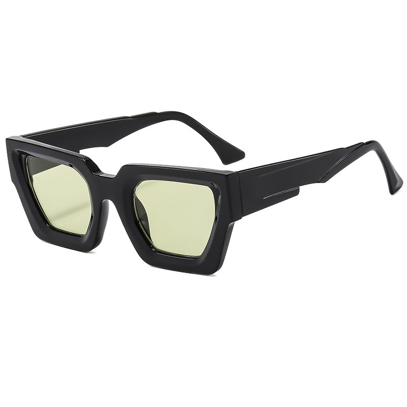 Damen stylische quadratische Sonnenbrille im modernen Design mit veredelt Kunststoffrahmen Karnz