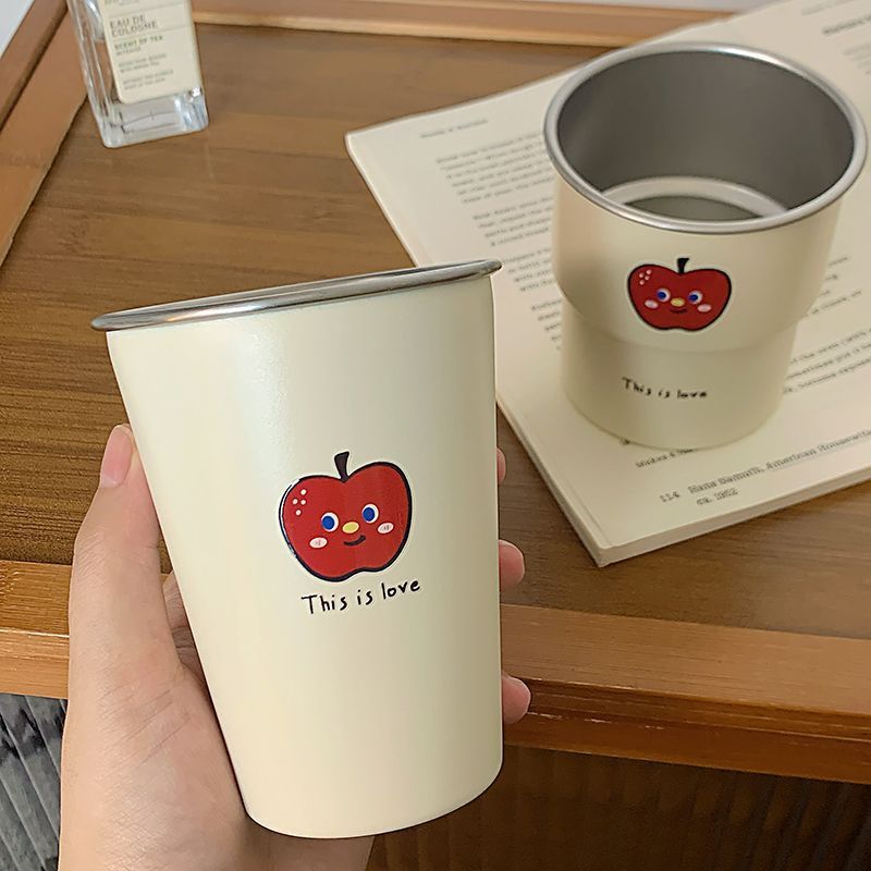 Multifunktionale Keramiktasse mit Fröhlichem Apfelmotiv Karnz