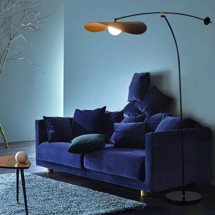 Moderne Bogen-Stehlampe mit verstellbarer Höhe