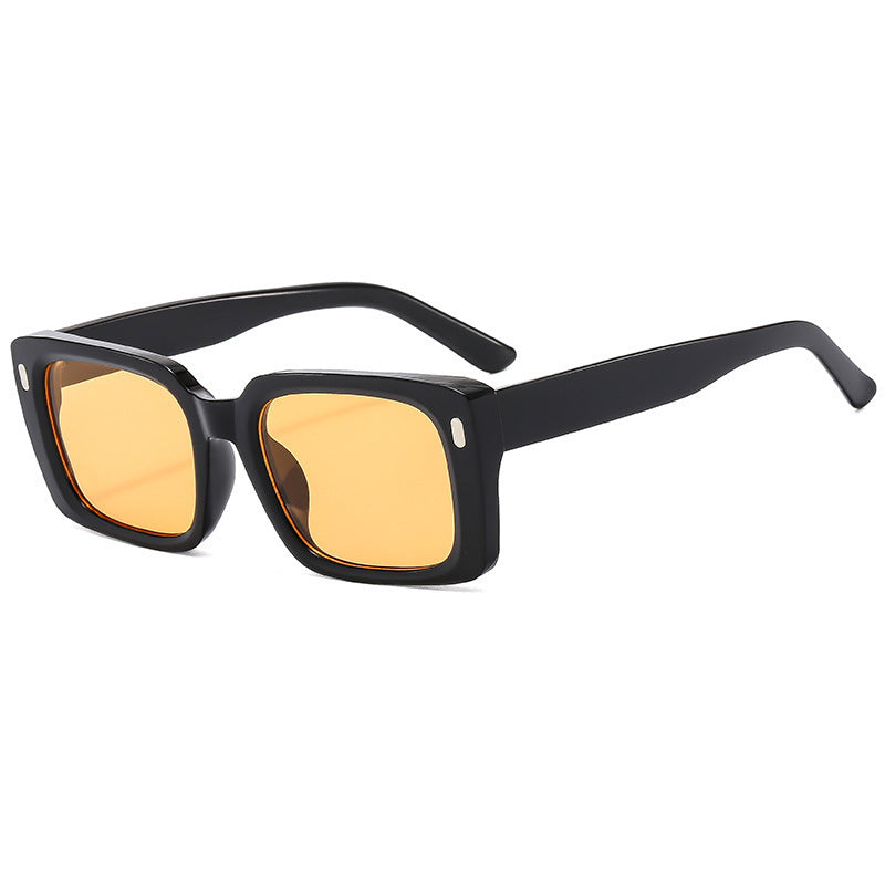 Damen Modische quadratische Sonnenbrille mit mattem Gestell und UV-Schutz Karnz