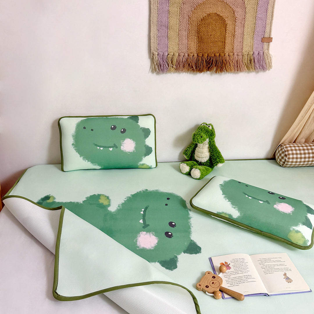 Kinder-Spielmatratze mit Kuschelkissen und rutschfester Schaumauflage