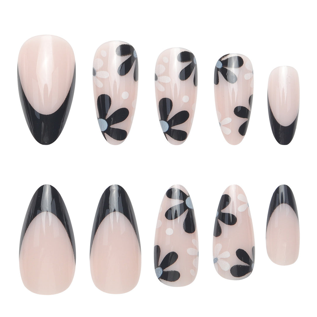 Künstlerisches Acryl-Stilettonagel-Set mit floralem Akzent Karnz