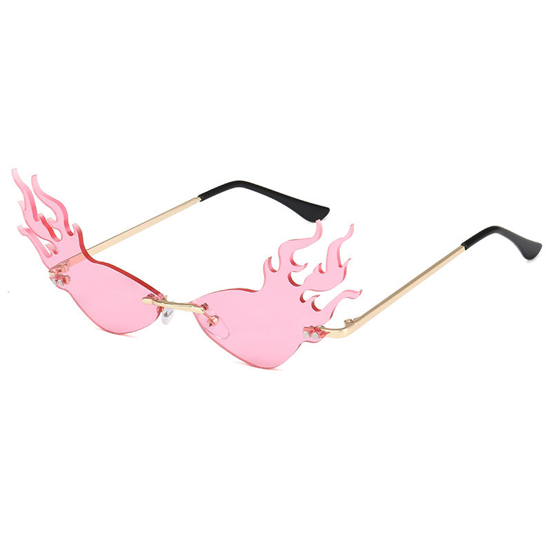Damen modische Sonnenbrille mit flammenförmigem Design Karnz