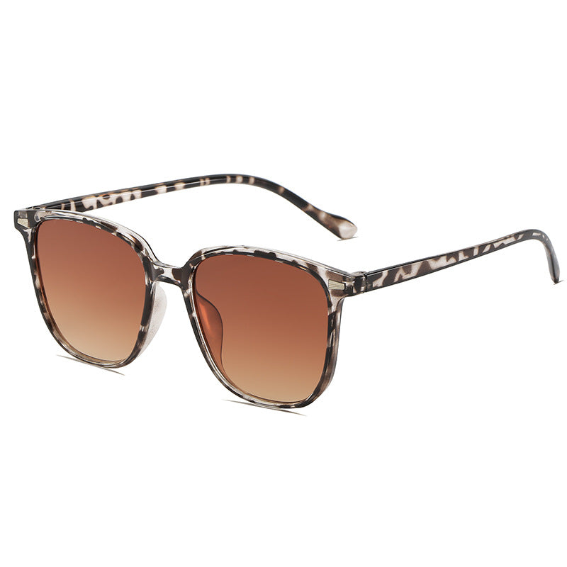 Stilvolle breite Fassung Brille Karnz