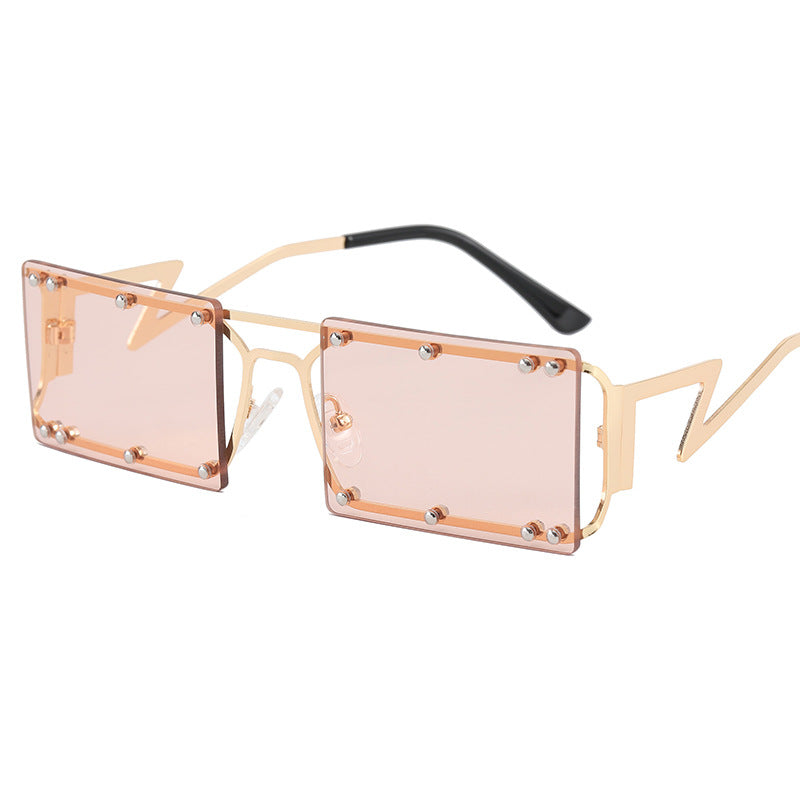 Damen Modische Sonnenbrille mit auffälligem geometrischem Design Karnz