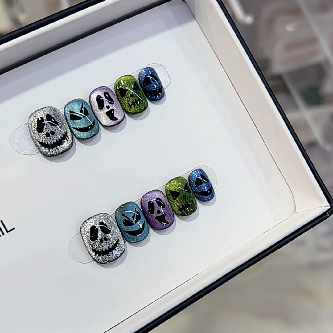 Kreatives thematisches Press-On-Nagelset Karnz