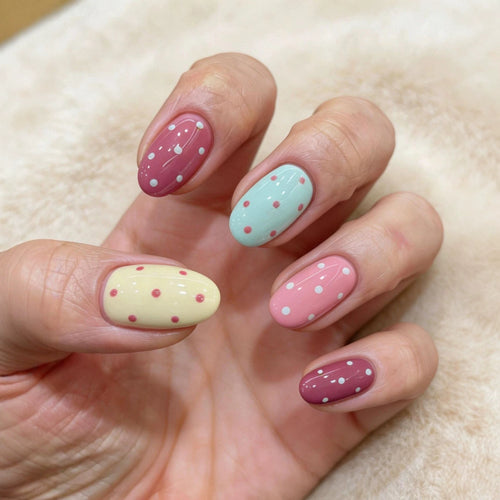 Dekoratives Polka Dot Nagel Art Set