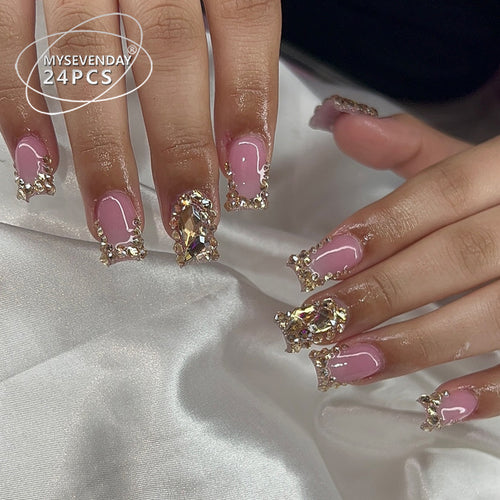 Glamouröse mit Strass verzierte Press-On-Nägel Karnz