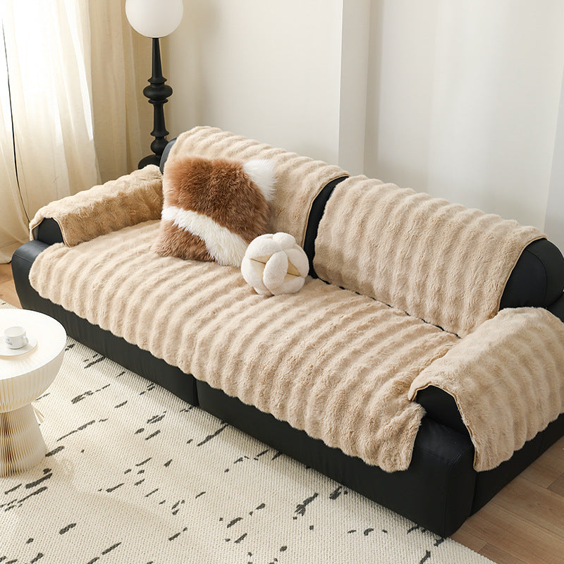 Luxuriöser Sofa-Überwurf aus Kunstfell mit gerippter Struktur