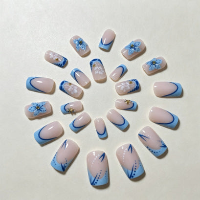Blumenmuster Press-On Nail Art Karnz