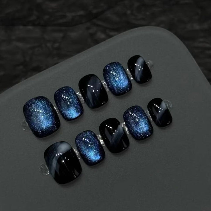Galaxy-inspirierte Press-On Nagel Set Karnz