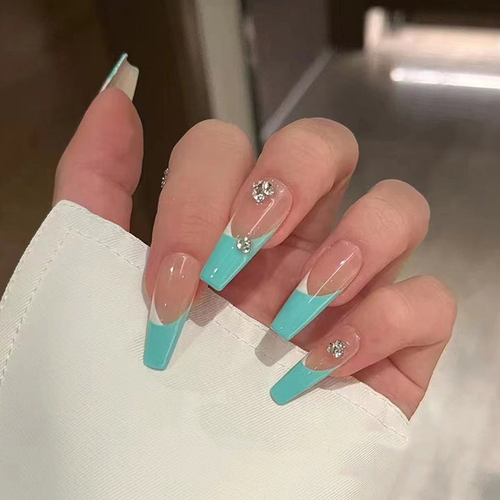 Künstliche Nagelspitzen mit Hochglanz-Finish Karnz