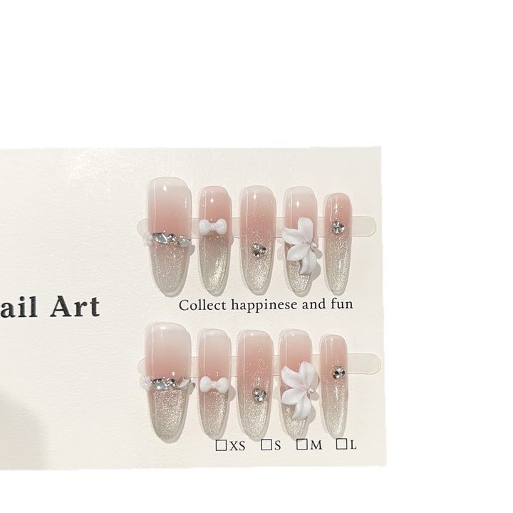 Glamorous Press-On Nagelkunst
