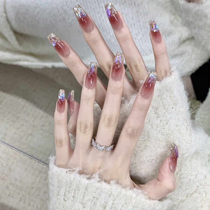 Premium Glitzernde Nagelspitzen Karnz