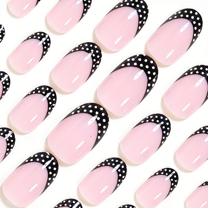 Designer French Tip Nail Art Karnz