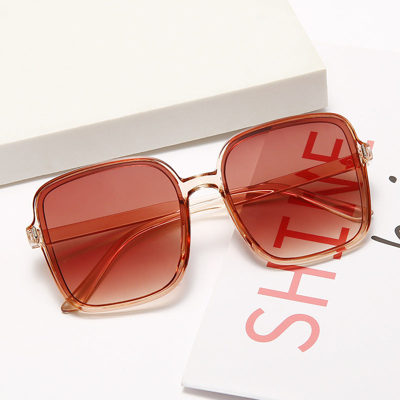 Damen große quadratische Sonnenbrille mit auffälligem Muster Karnz