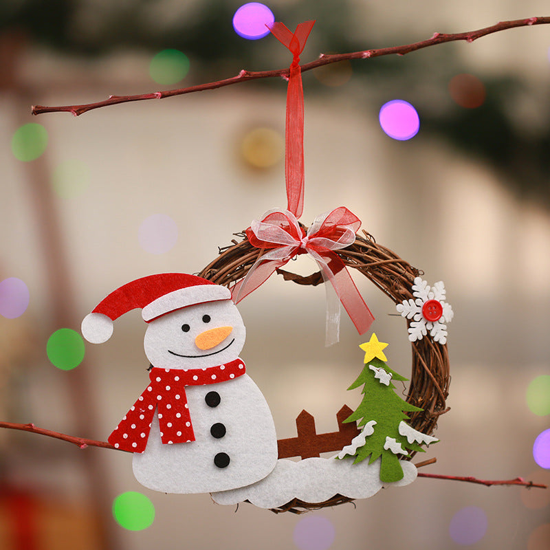 Dekorativer Weihnachtskranz mit Rentier-Motiv Karnz