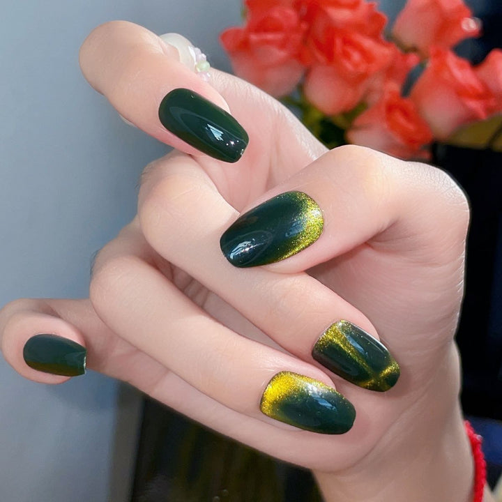 Glamorous Press-On Nail Tips Karnz