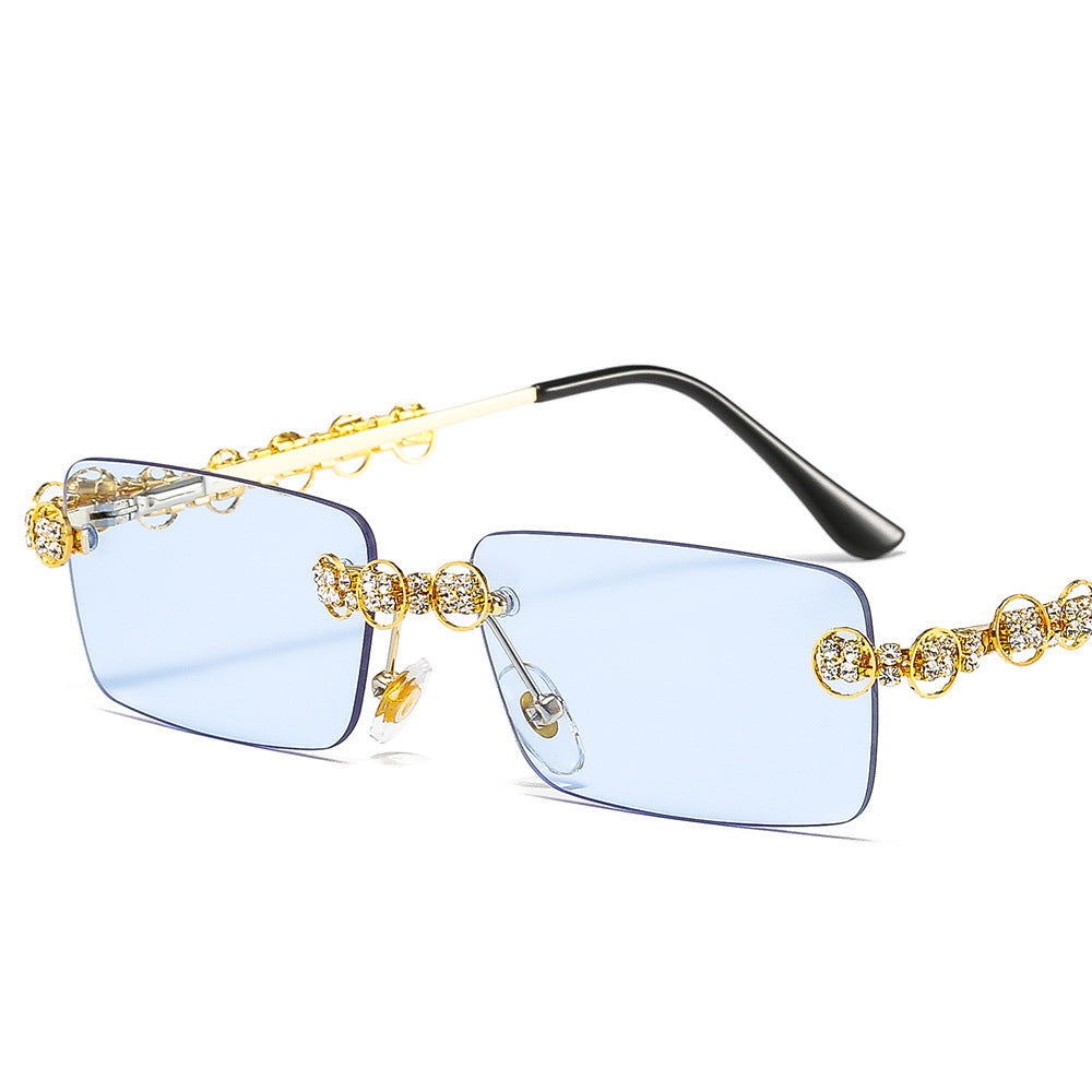 Damen Designer-Sonnenbrille mit funkelndem Rahmen und rechteckigem Glas Karnz