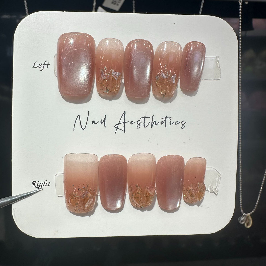 Ästhetisches Press-On Nagelset Karnz