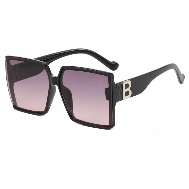 Damen Oversized-Sonnenbrille mit luxurious Detail Karnz