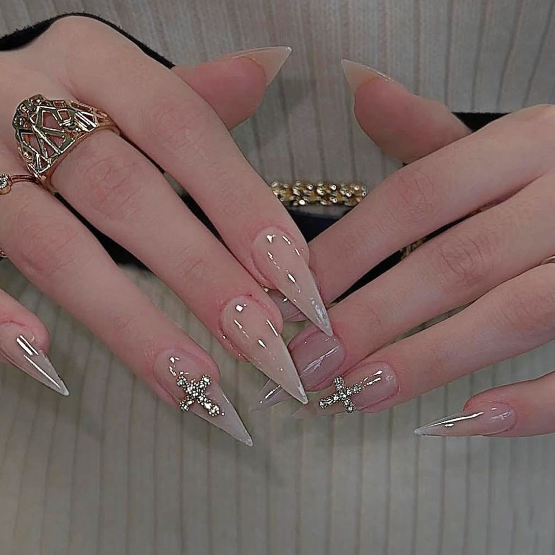 Elegante Stiletto-Nagelkunstverlängerungen Karnz