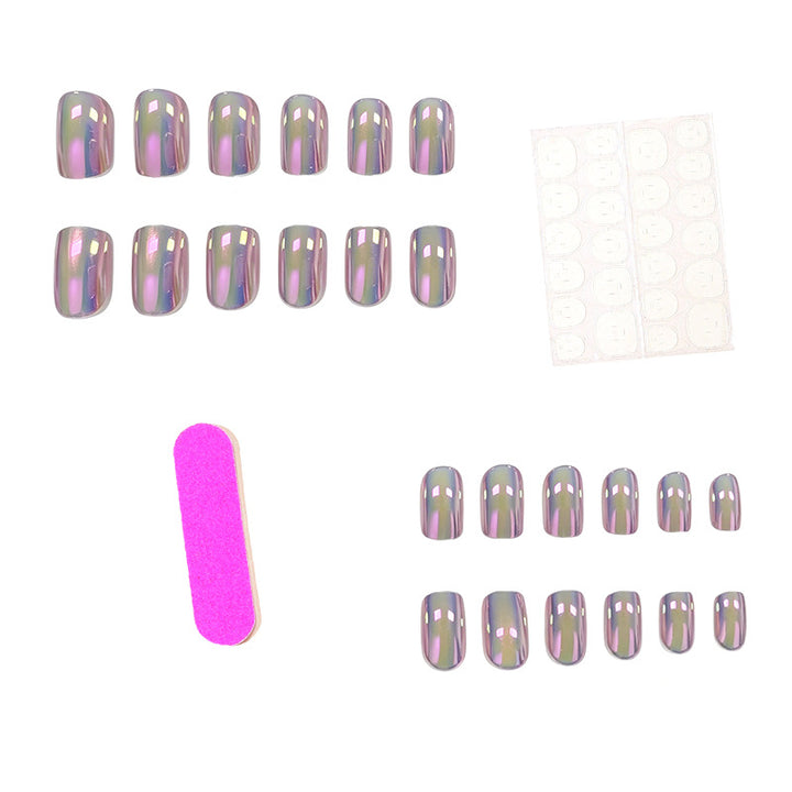 Iridescente Nagellack-Verstärkungen Karnz
