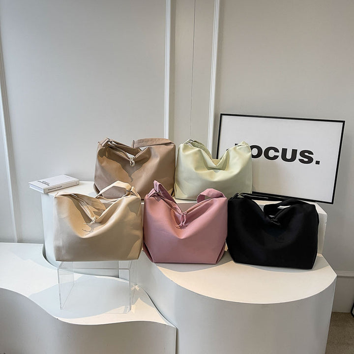 Konturiertes Weichgewebe-Schultertasche Karnz
