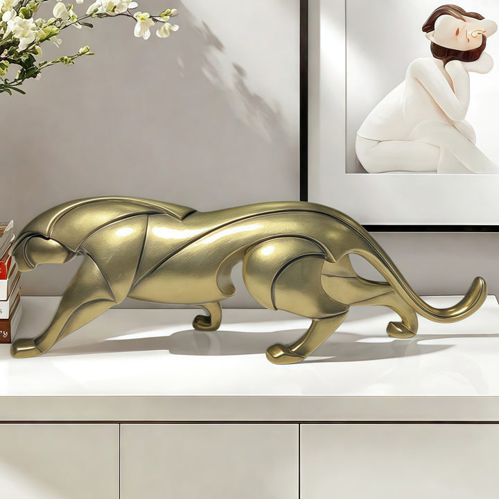 Künstlerische Panter Skulptur Karnz