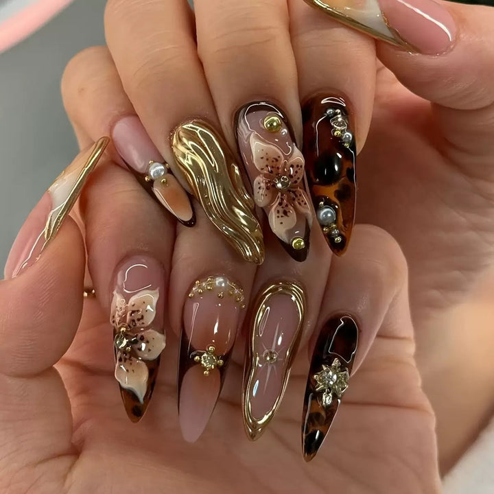Artistic Nail Art Karnz