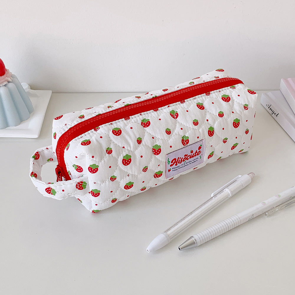 Gepolsterte Beeren-Themen Stiftetasche