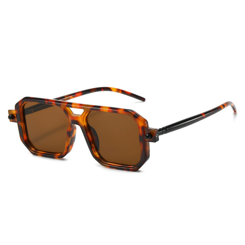 Stylische geometrische Sonnenbrille Karnz