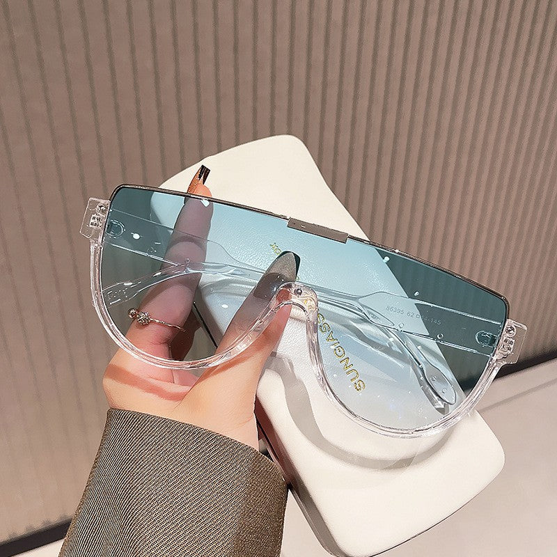 Damen Modische Oversized-Sonnenbrille mit innovativem Design Karnz