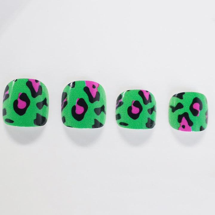Kreative Tiermuster Nagelkunst Karnz