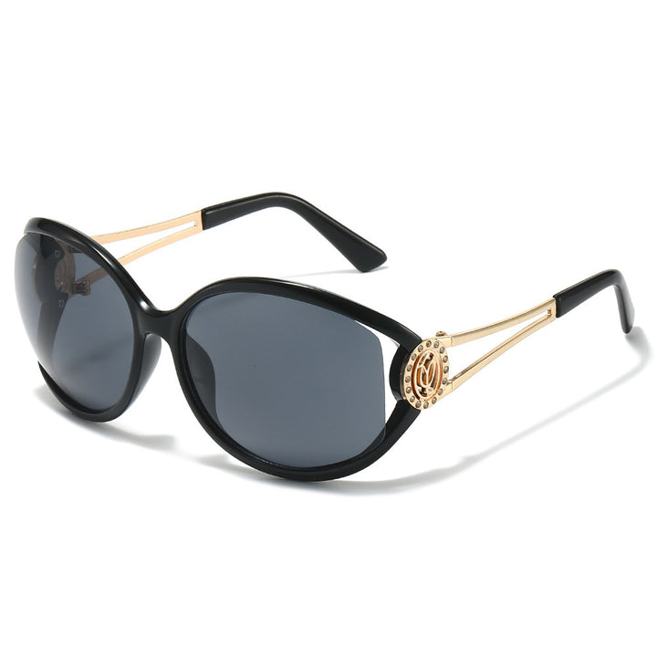 Designer Cat-Eye Sonnenbrille mit goldenen Akzentdetails Karnz