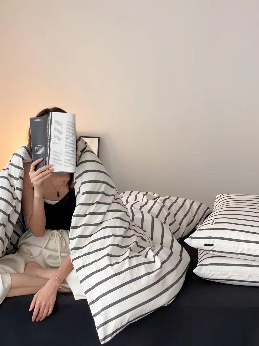 Gestreifte Baumwoll-Bettwäschegarnitur in Percale-Qualität mit leichter Steppung
