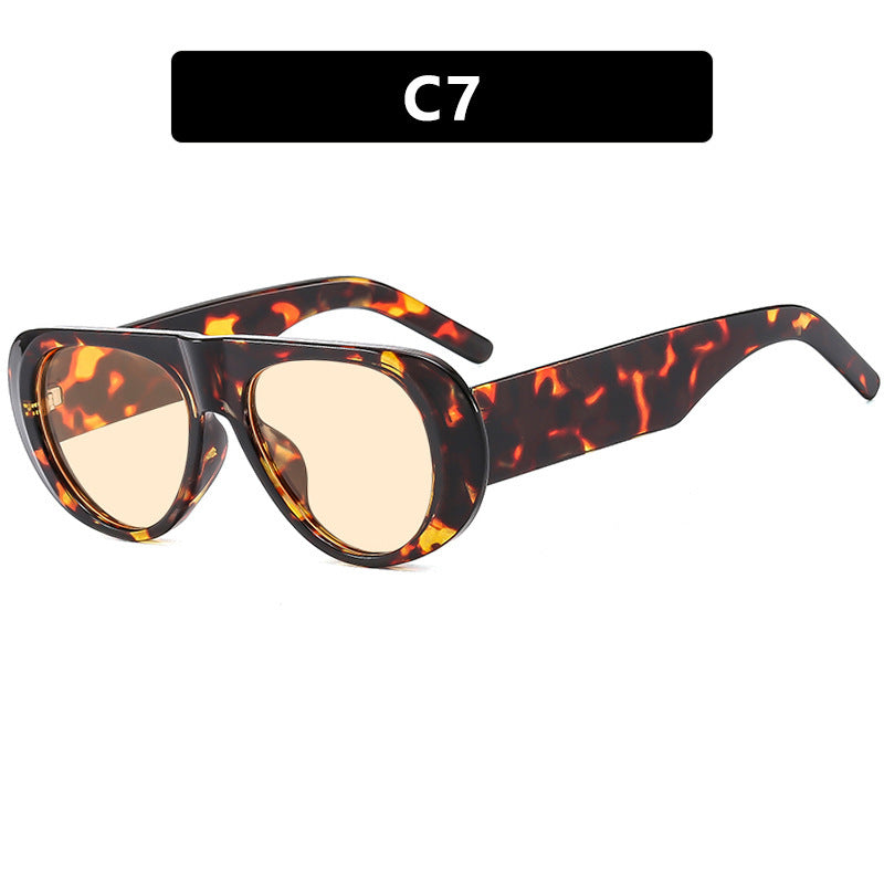 Damen zeitgenössische Sonnenbrille mit innovativem Design Karnz