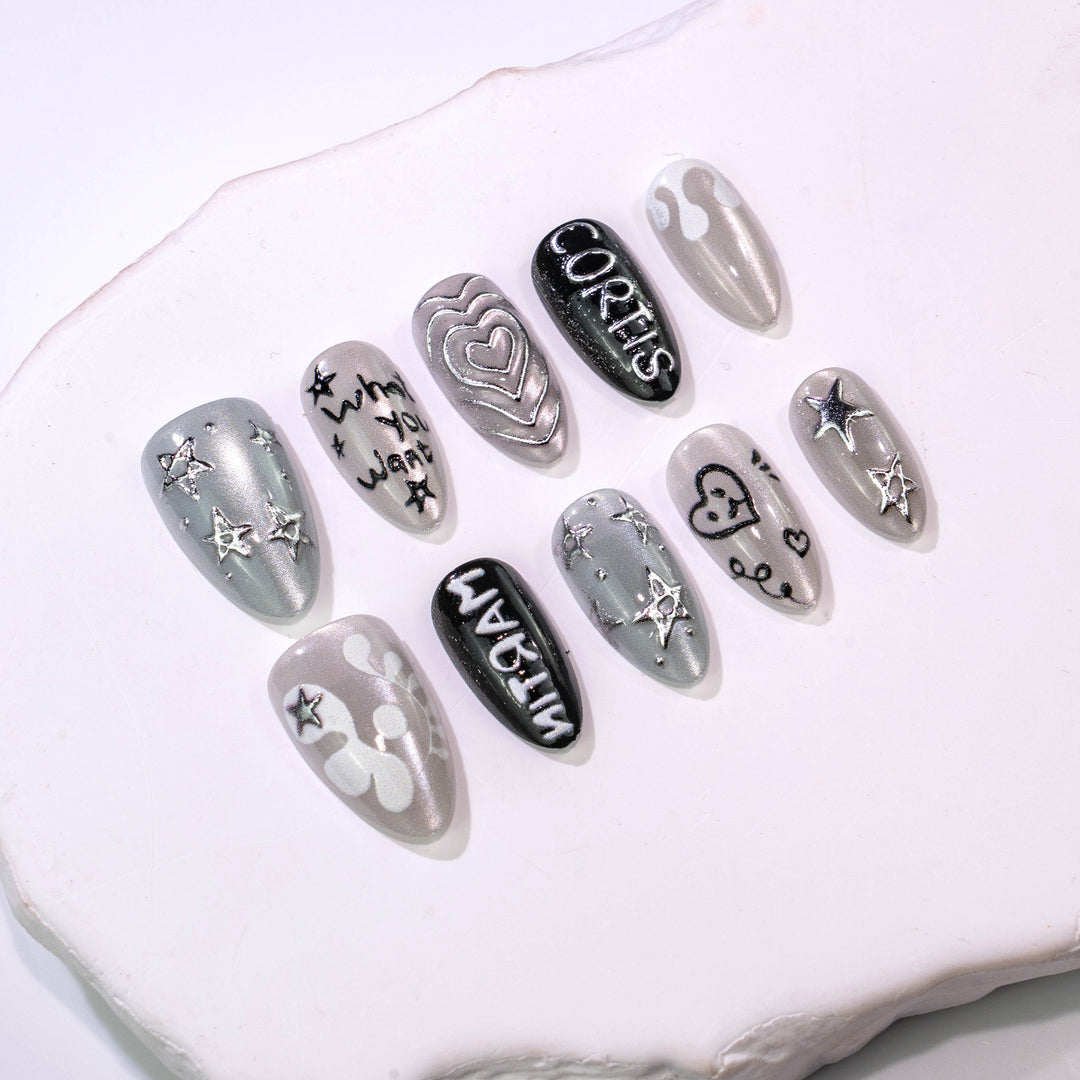 Künstlerisch gemusterter Press-On Nagelset
