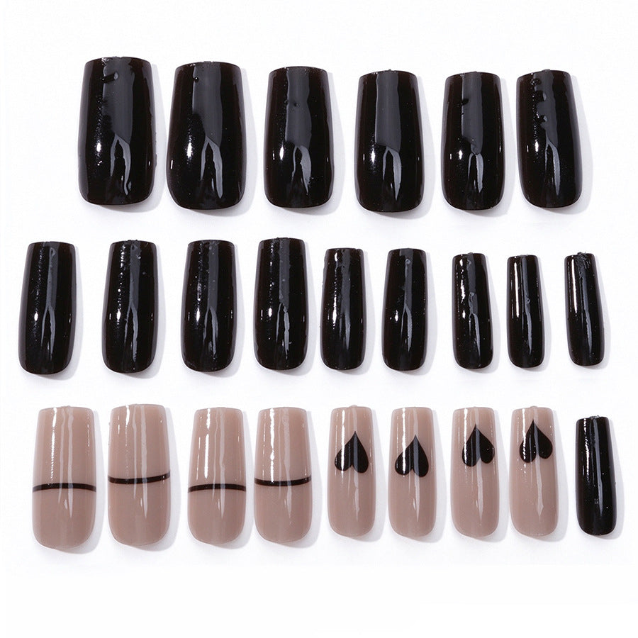 Elegantes Glänzendes Press-On Nagelset Karnz