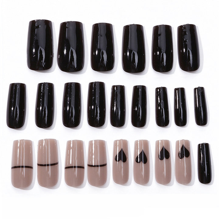 Elegantes Glänzendes Press-On Nagelset Karnz