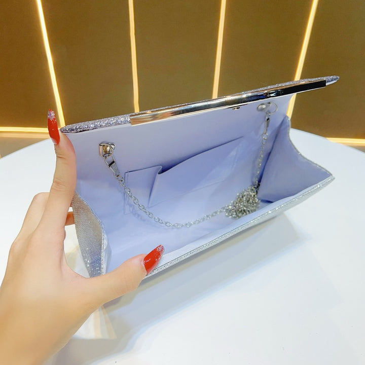 Glitzernde metallische Abend-Clutch