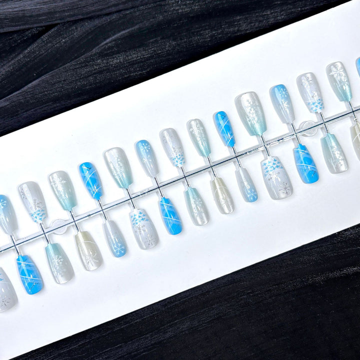 Winter-Themen Press-On Nagelkunst Set