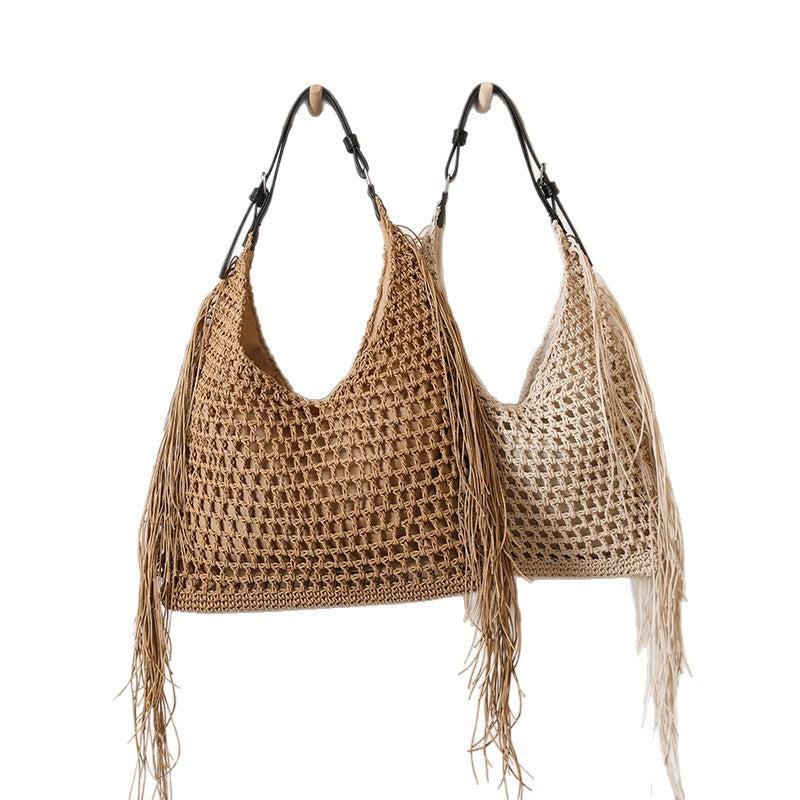 Damen Handtasche mit auffälligen Fransen Karnz